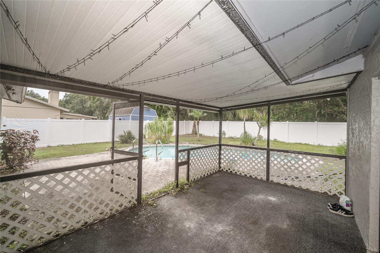 Image 11 of 28 For 9709 Woodland Ridge Drive