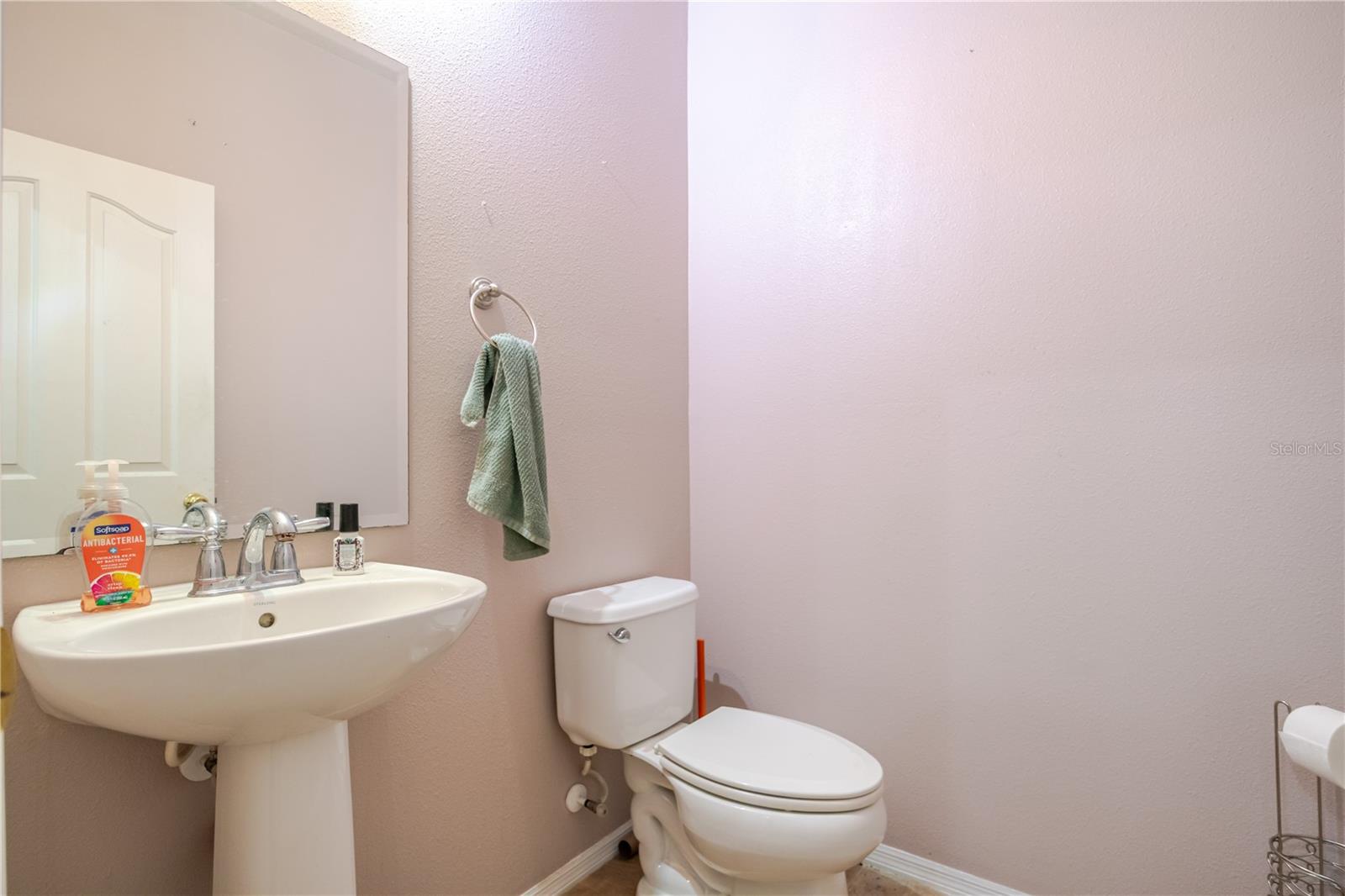 Image 17 of 54 For 11135 Hartford Fern Drive