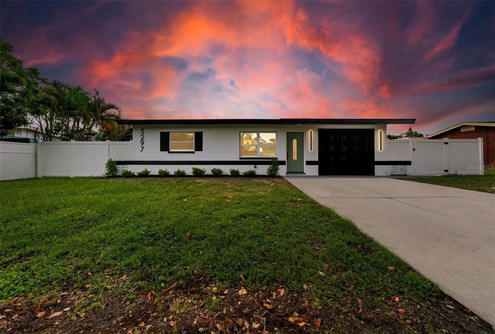 Details for 5297 68th Way N, ST PETERSBURG, FL 33709