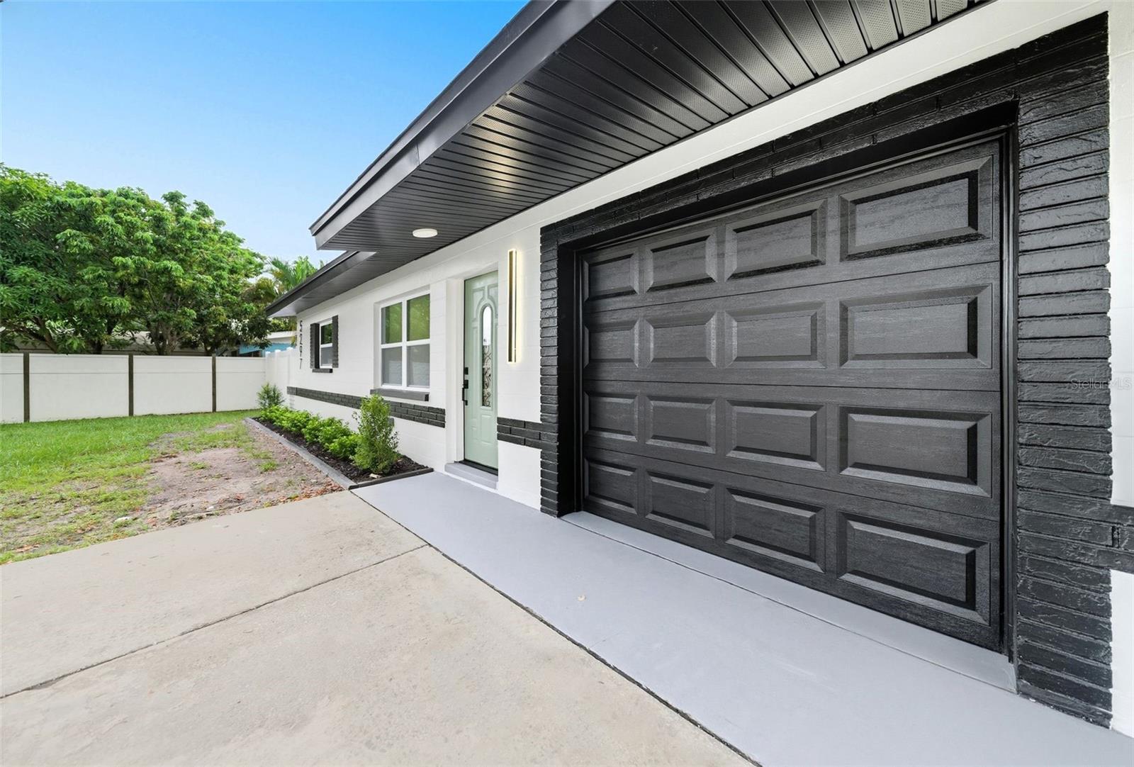 Image 13 of 65 For 5297 68th Way N