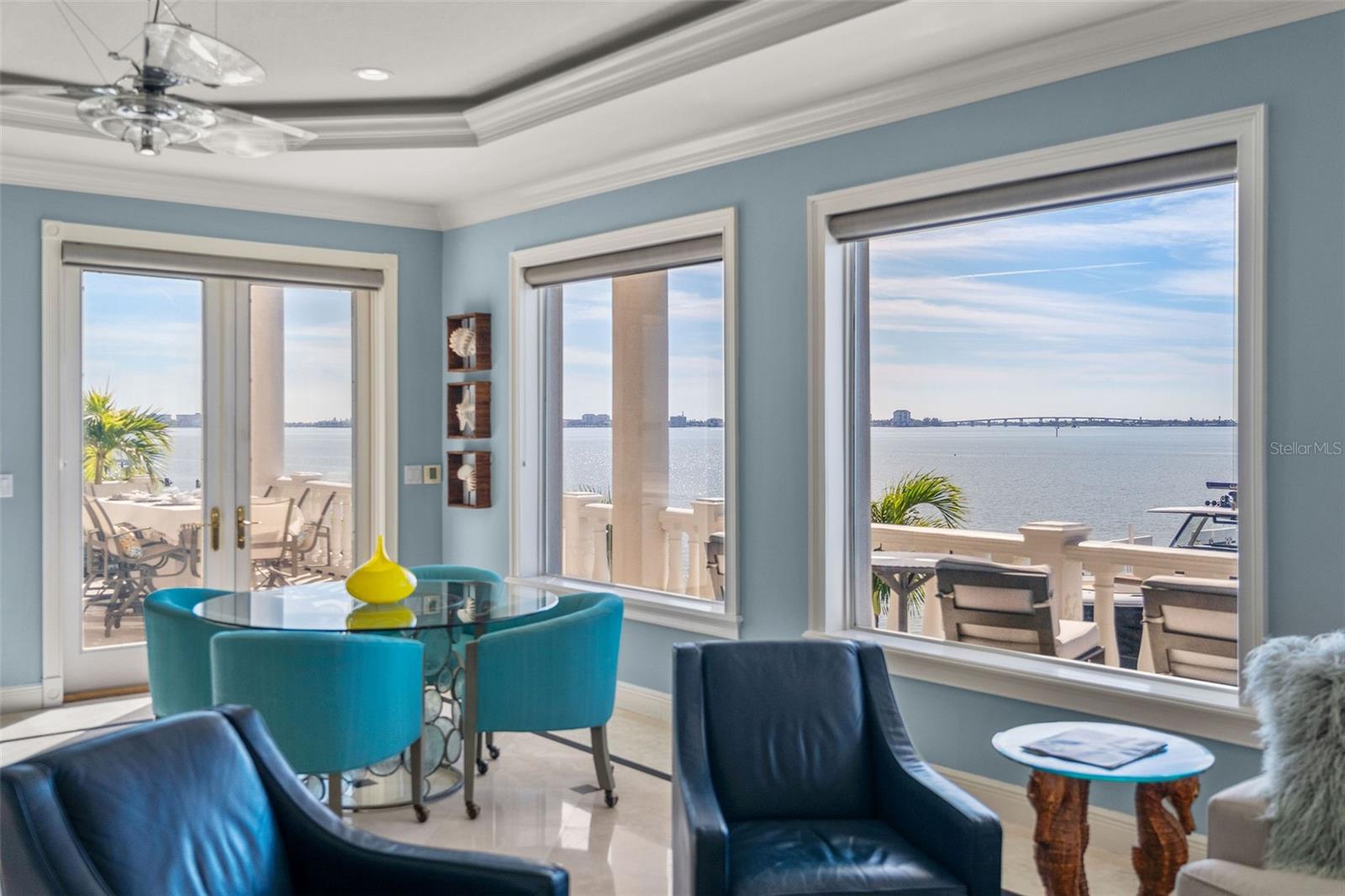 Image 12 of 64 For 5907 Bayview Circle S