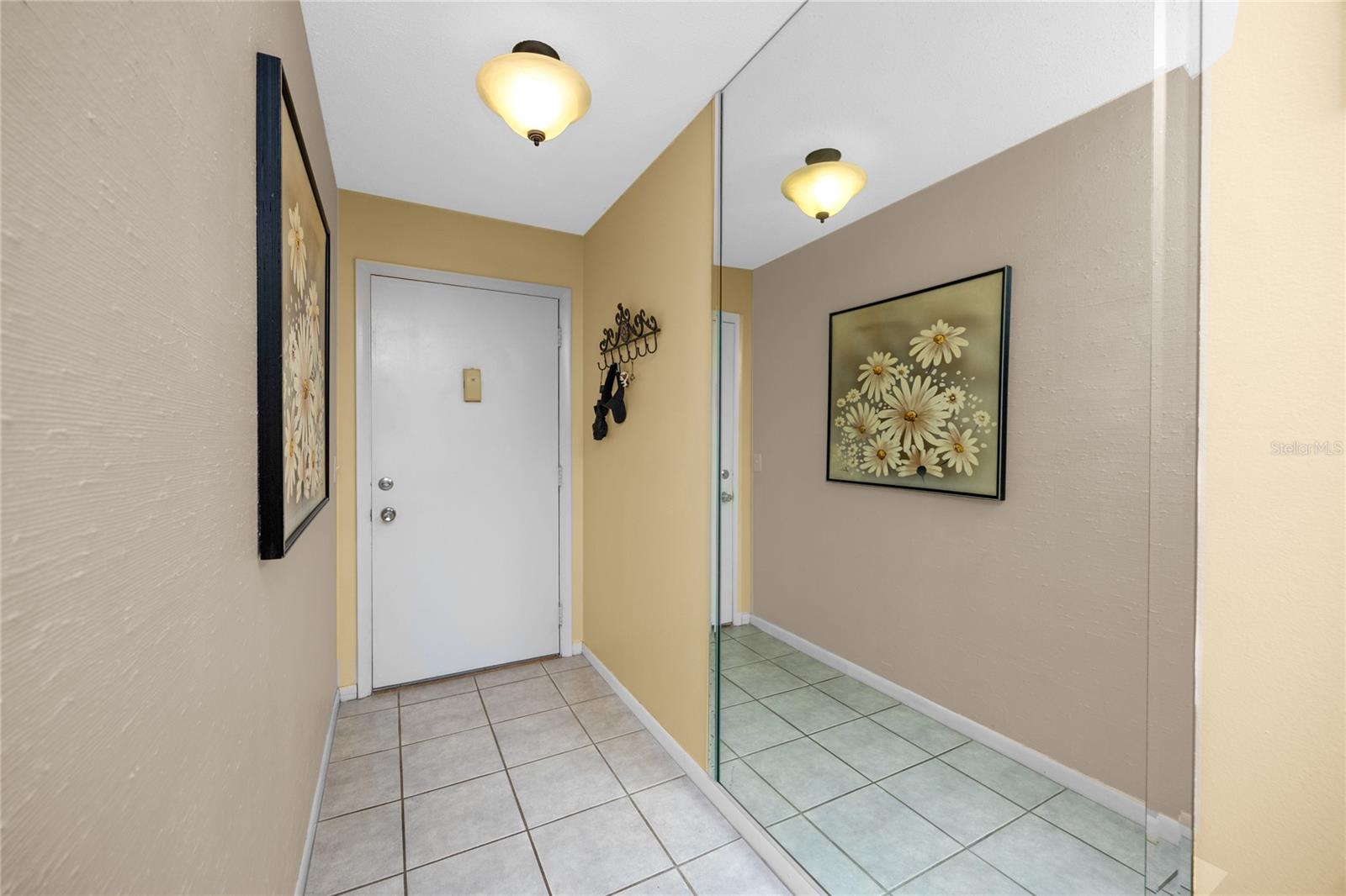 Image 10 of 47 For 1303 Hercules Avenue 28