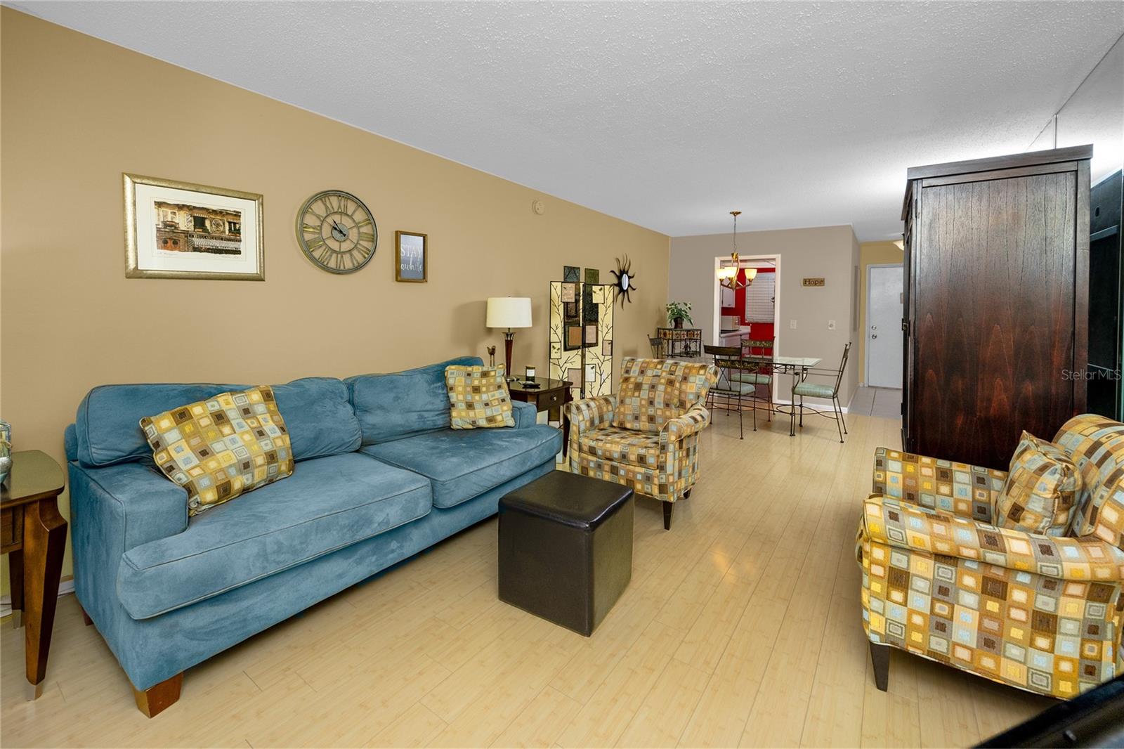 Image 16 of 47 For 1303 Hercules Avenue 28