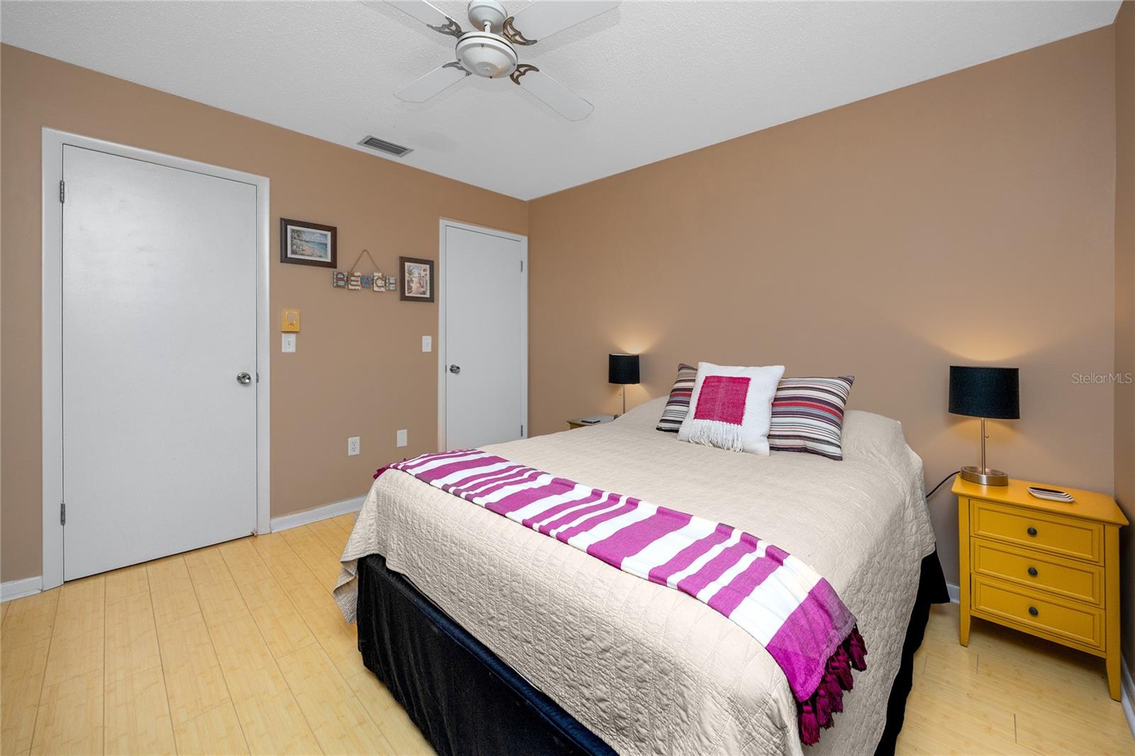 Image 30 of 47 For 1303 Hercules Avenue 28