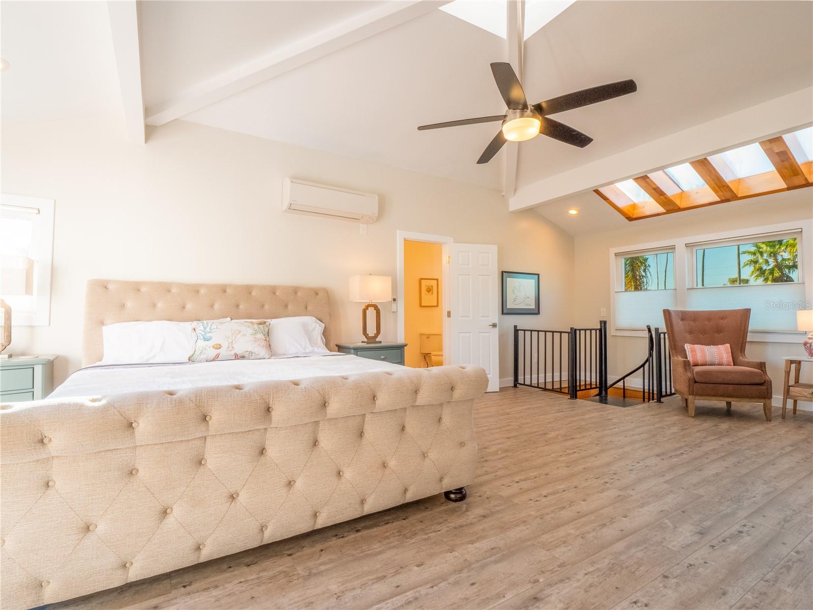 Image 14 of 58 For 3250 De Bazan Avenue