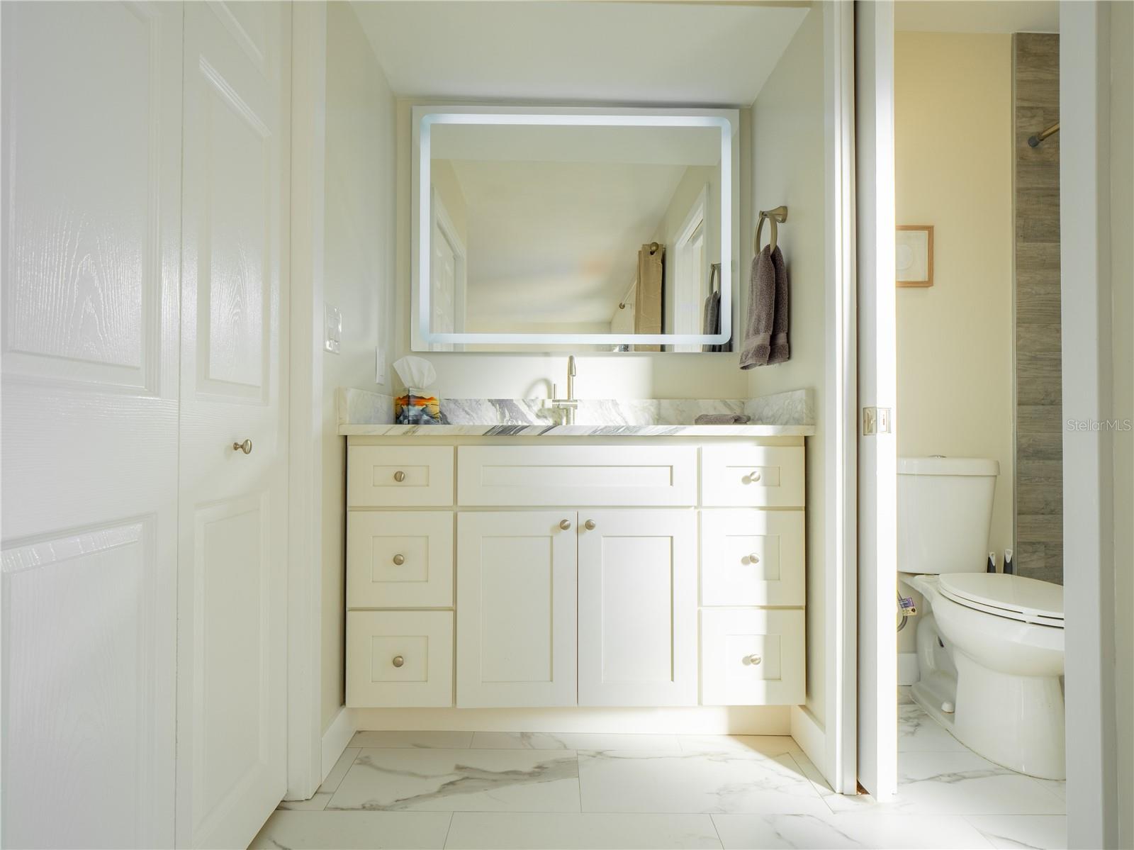 Image 32 of 58 For 3250 De Bazan Avenue