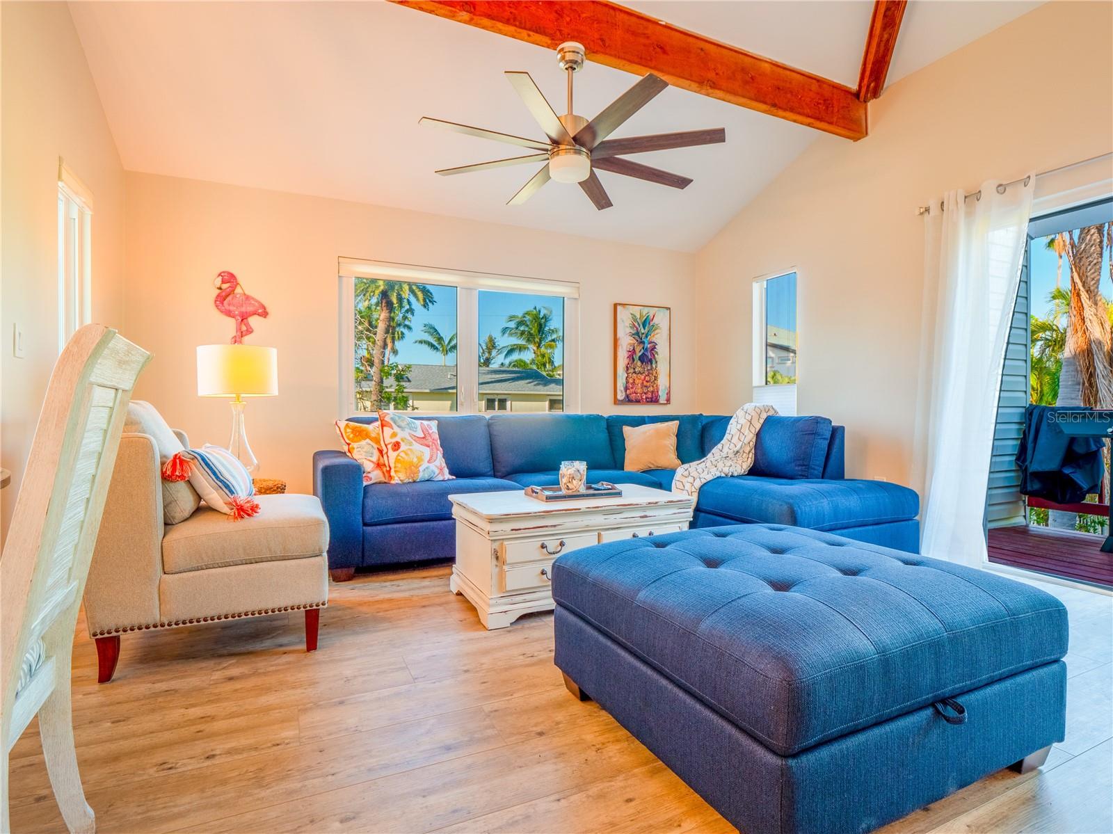 Image 4 of 58 For 3250 De Bazan Avenue