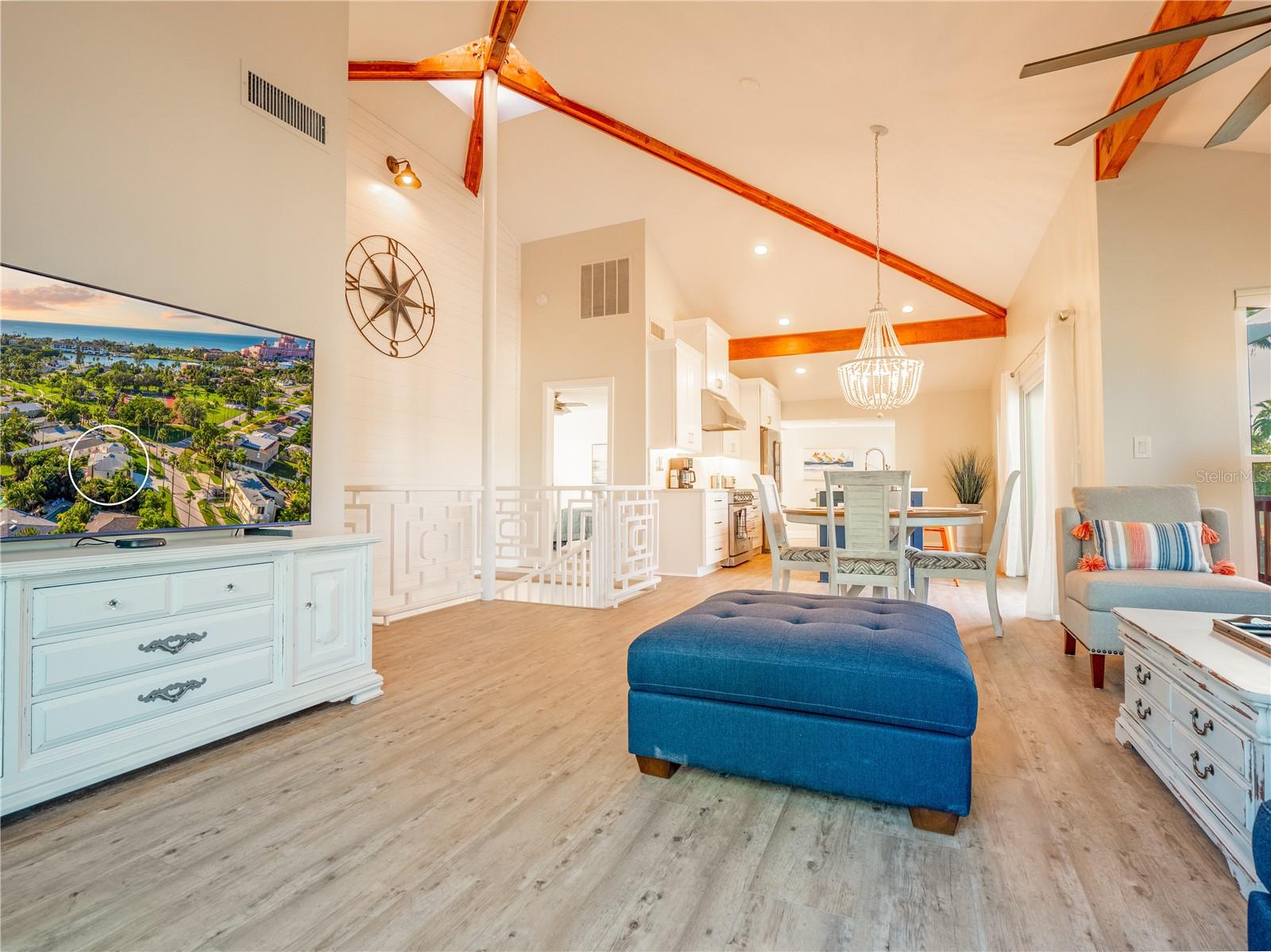 Image 5 of 58 For 3250 De Bazan Avenue