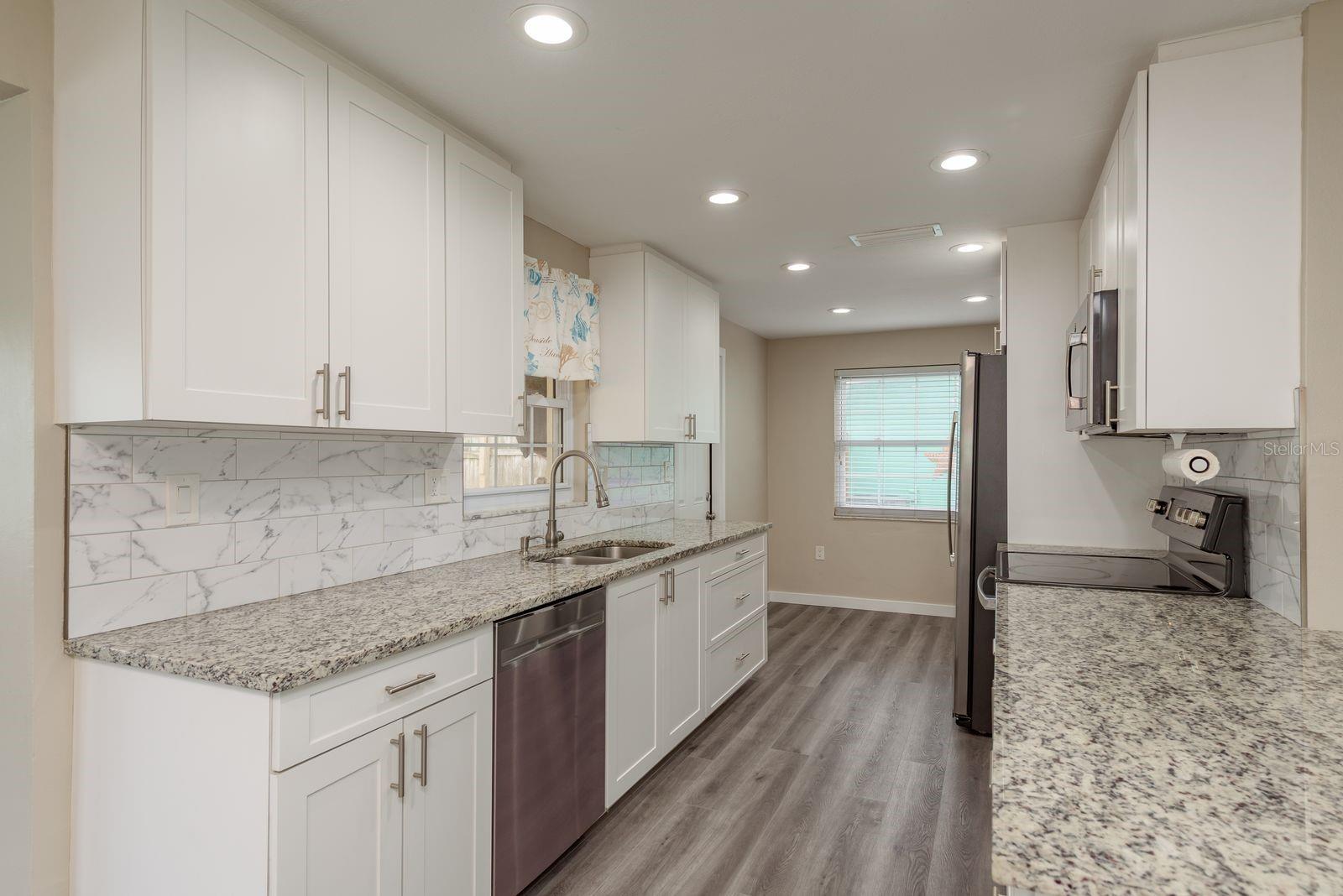 Image 7 of 39 For 2013 Princeton Avenue