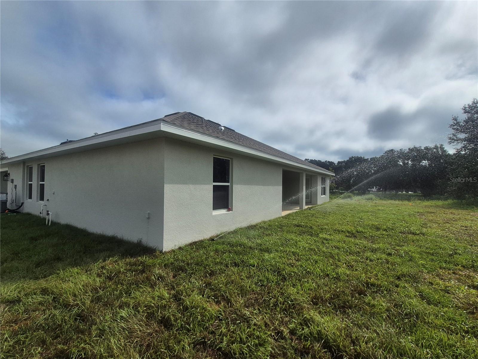 Listing photo id 36 for 36951 Hidden View