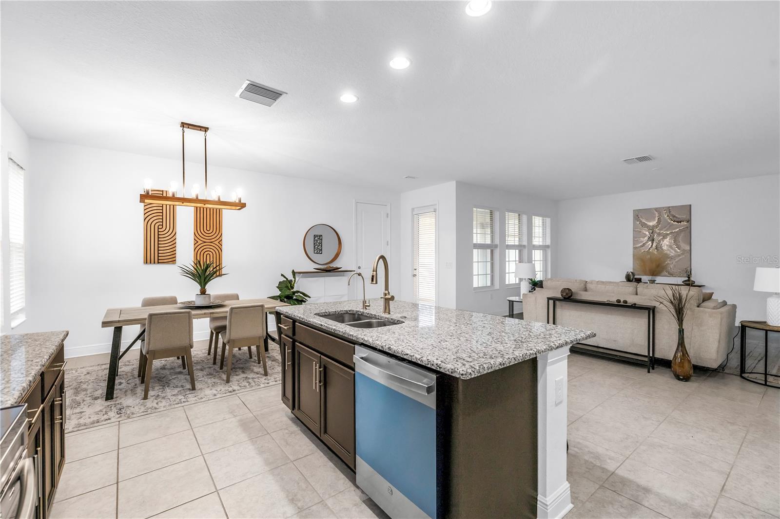 Image 14 of 66 For 3205 18th Street N