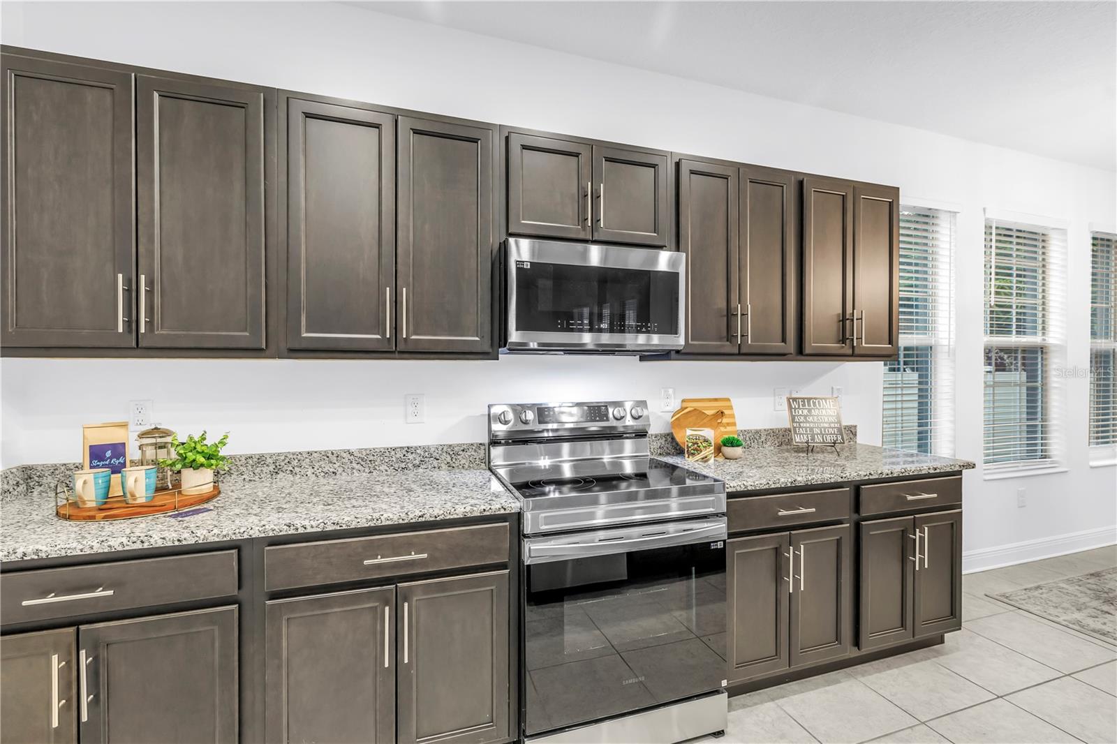Image 15 of 66 For 3205 18th Street N