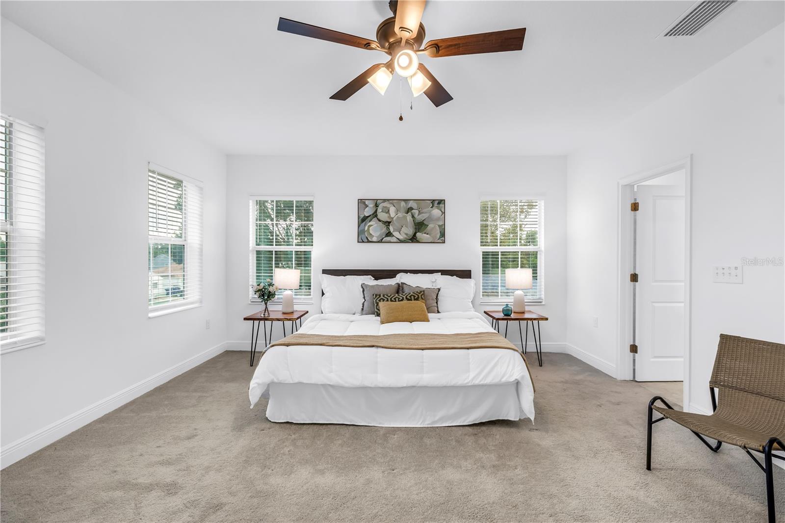 Image 32 of 66 For 3205 18th Street N