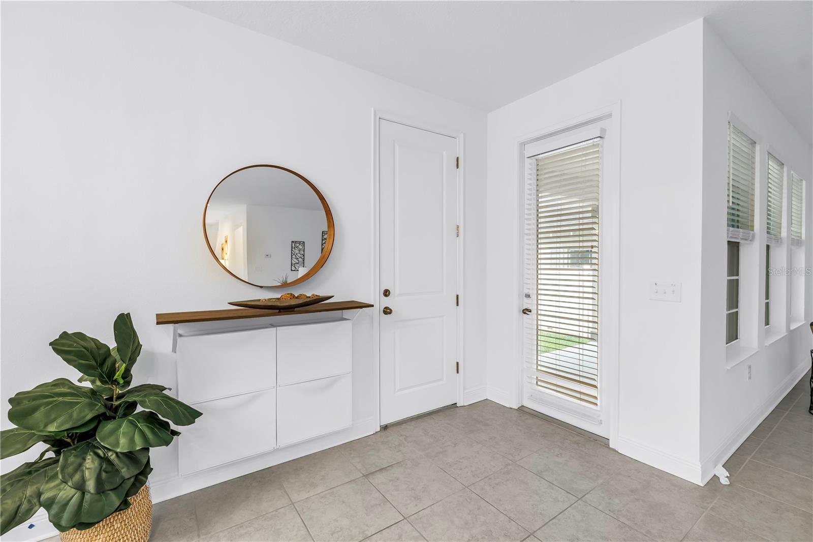 Image 37 of 66 For 3205 18th Street N