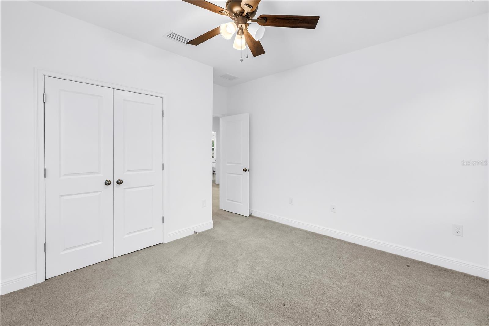 Image 44 of 66 For 3205 18th Street N