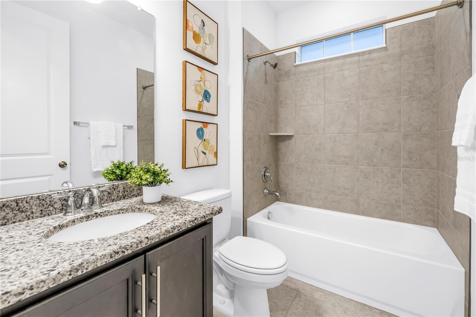 Image 45 of 66 For 3205 18th Street N