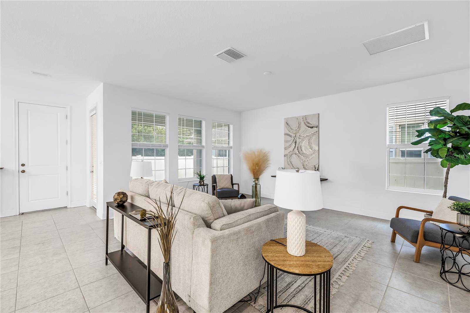 Image 5 of 66 For 3205 18th Street N