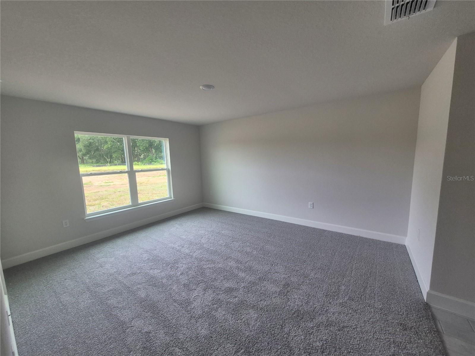 Listing photo id 13 for 36946 Hidden View