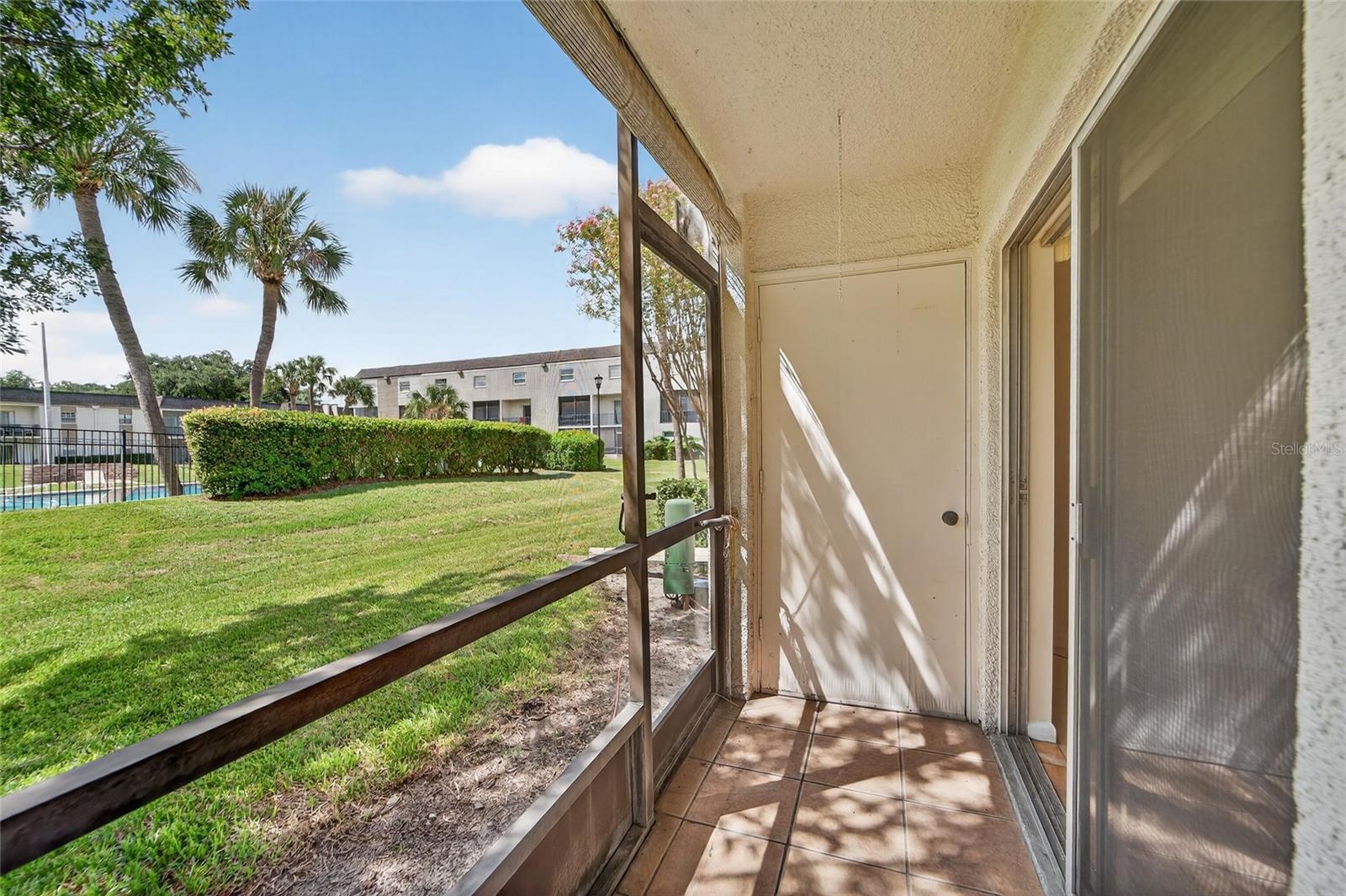 Image 33 of 35 For 704 Oakgrove Drive 117d