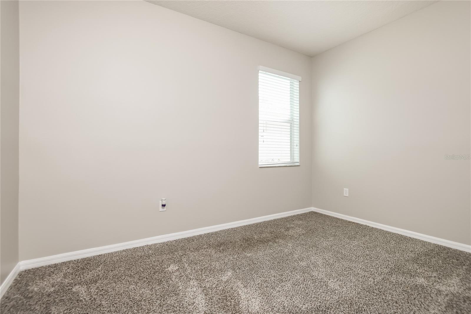 Image 11 of 15 For 444 Aragosa Drive