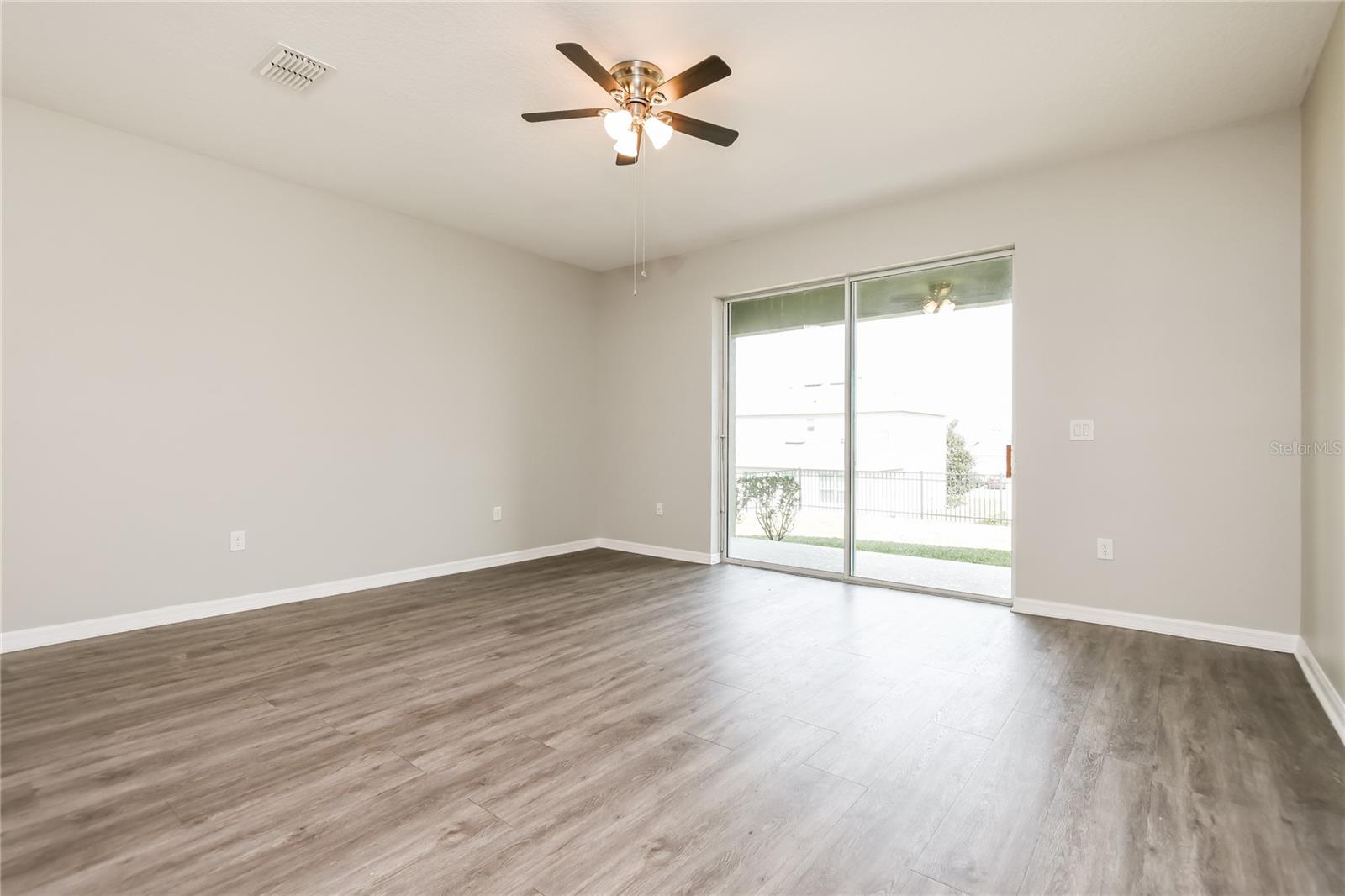Image 3 of 15 For 444 Aragosa Drive