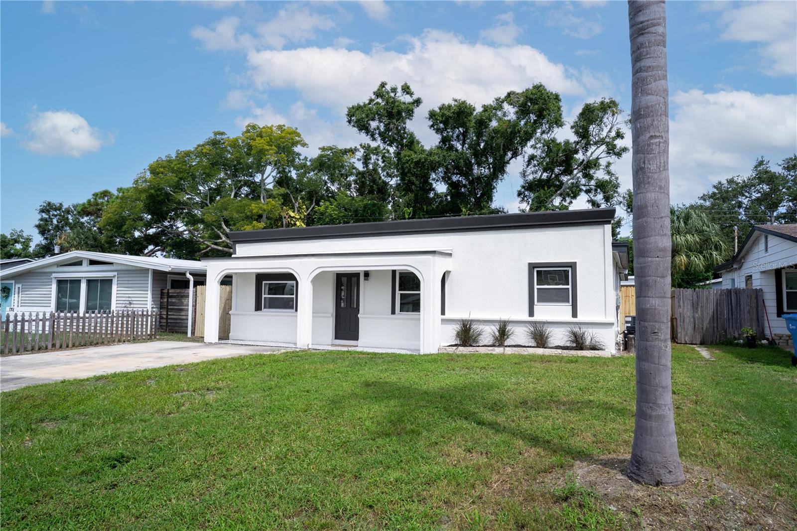 Image 2 of 34 For 7211 51st Avenue N