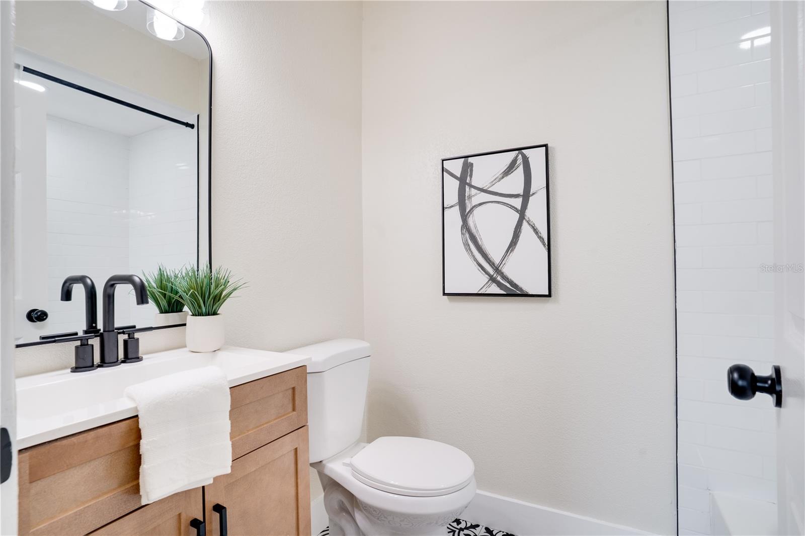 Image 22 of 34 For 7211 51st Avenue N