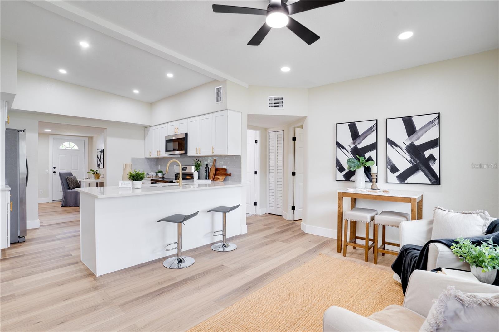 Image 3 of 34 For 7211 51st Avenue N