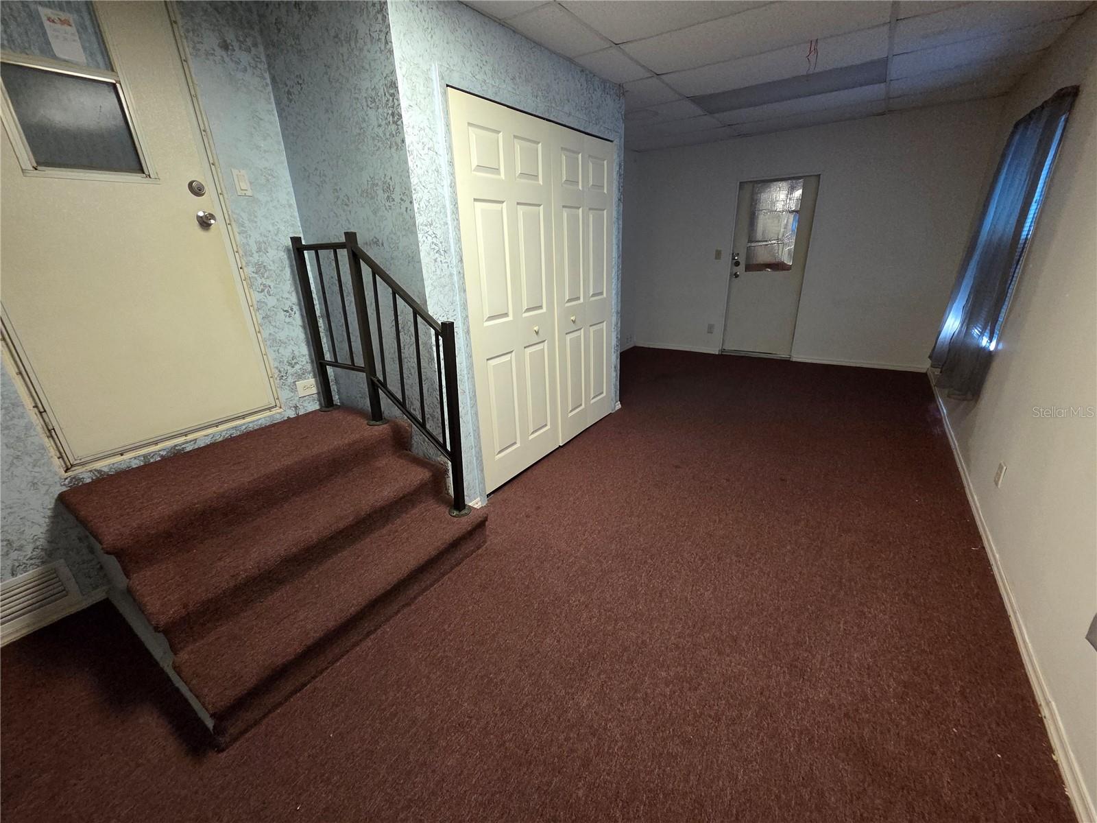 Image 8 of 20 For 39033 Flora Avenue