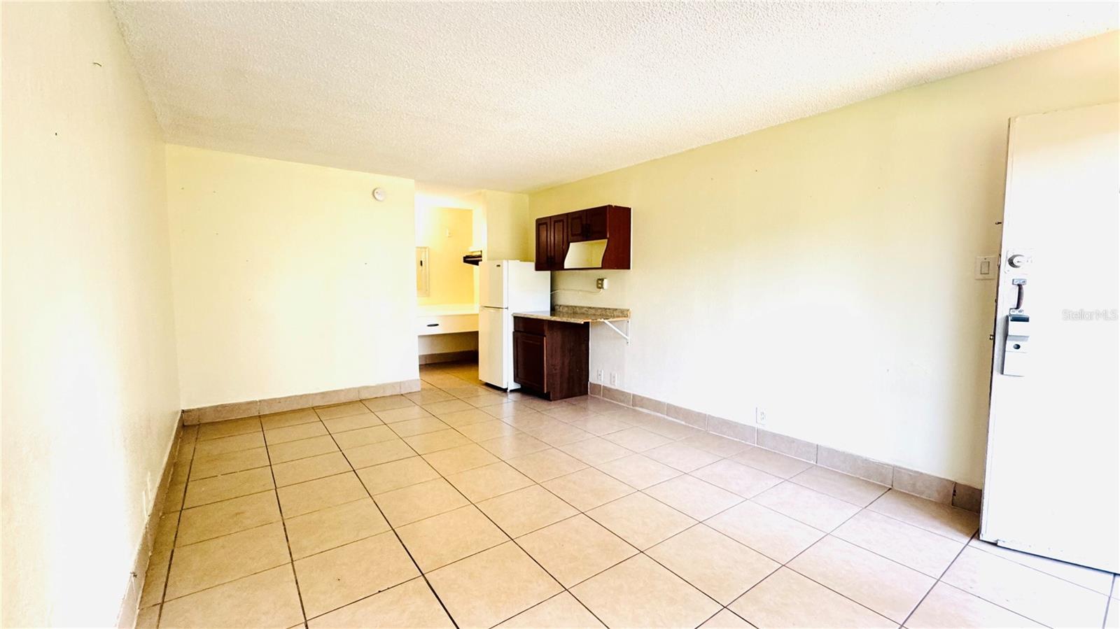 Image 3 of 14 For 7900 Orange Blossom Trail 1024