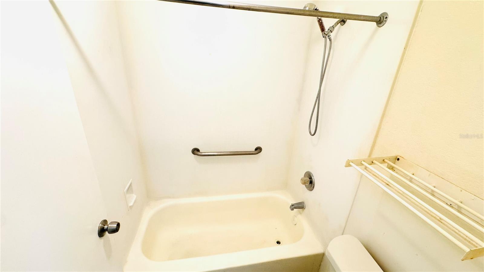 Image 8 of 14 For 7900 Orange Blossom Trail 1024