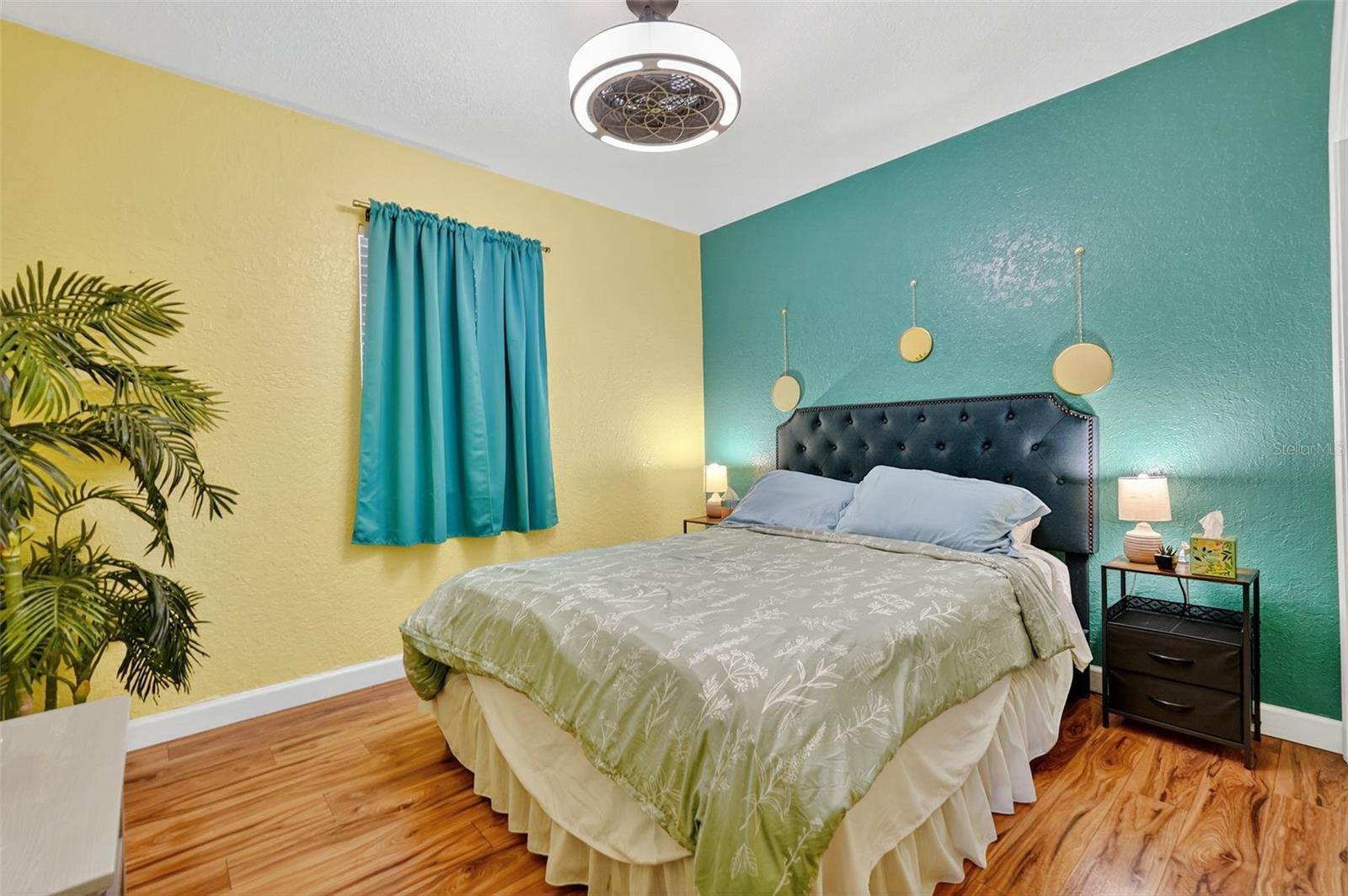 Image 15 of 59 For 3110 Philippe Parkway