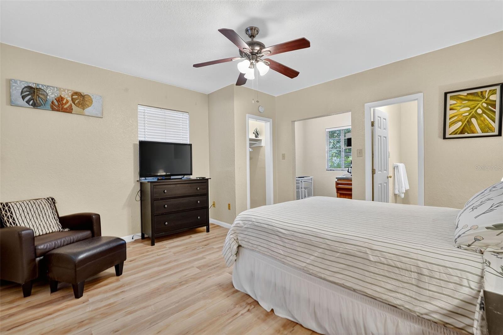 Image 34 of 59 For 3110 Philippe Parkway