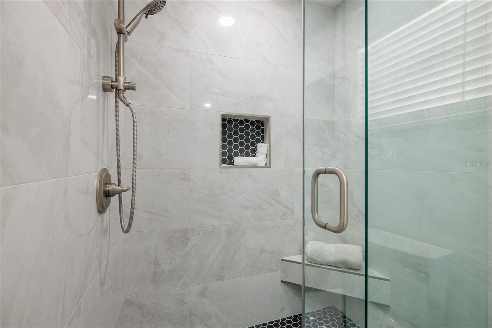 Image 21 of 28 For 150 87th Avenue N