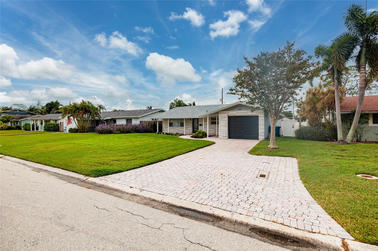 Image 3 of 28 For 150 87th Avenue N