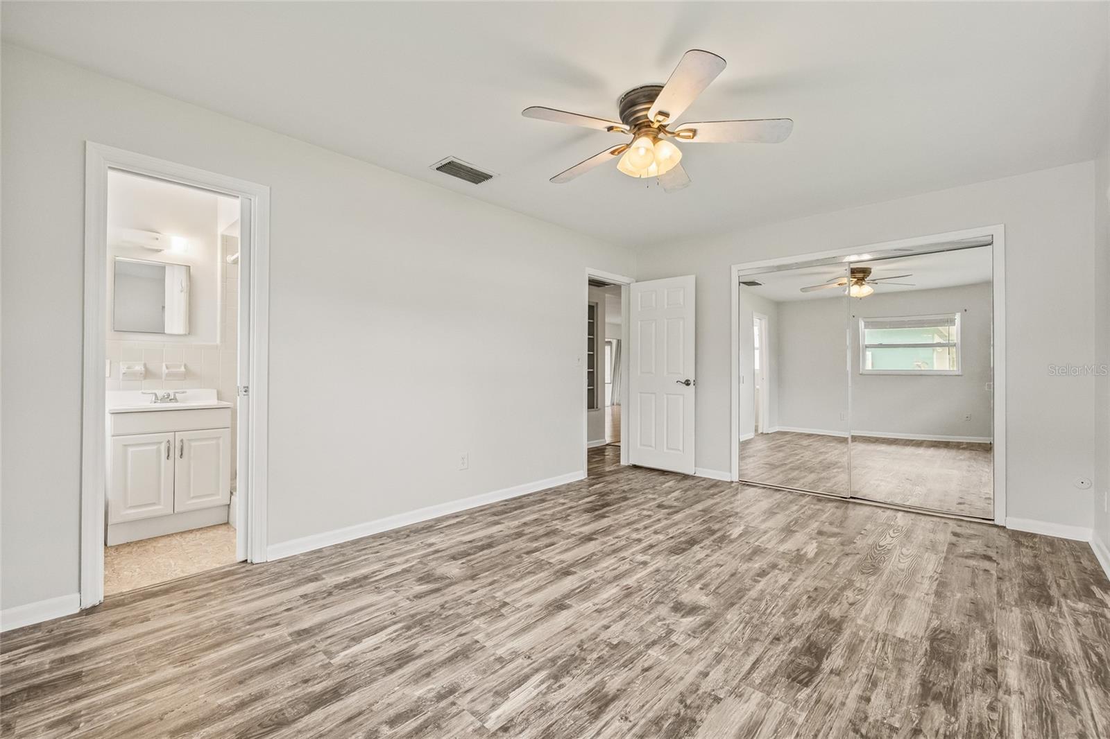 Image 19 of 31 For 1124 Sousa Drive