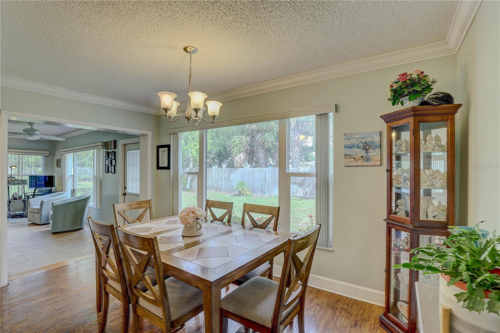 Image 17 of 53 For 8087 Annwood Road