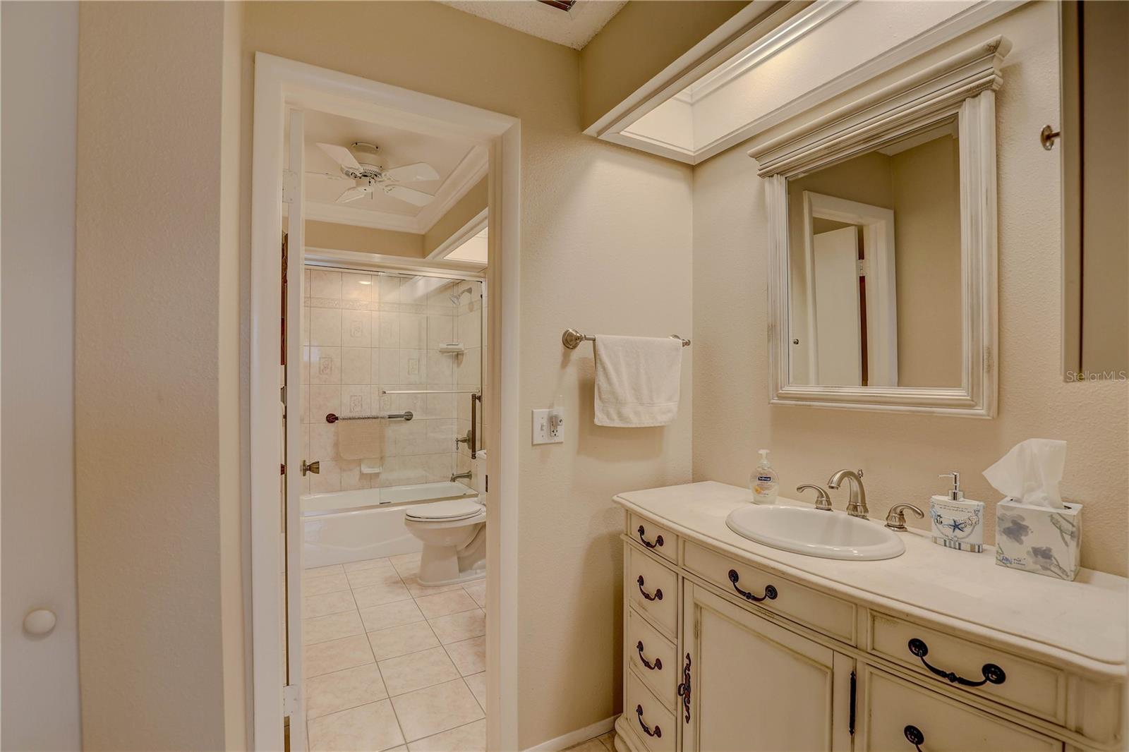 Image 27 of 53 For 8087 Annwood Road
