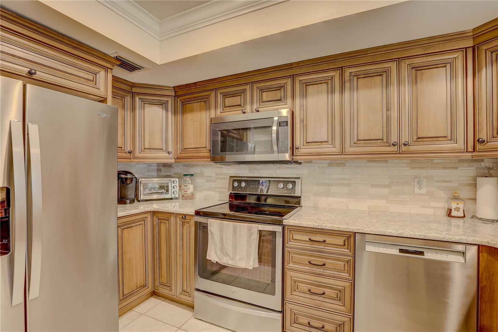 Image 6 of 53 For 8087 Annwood Road