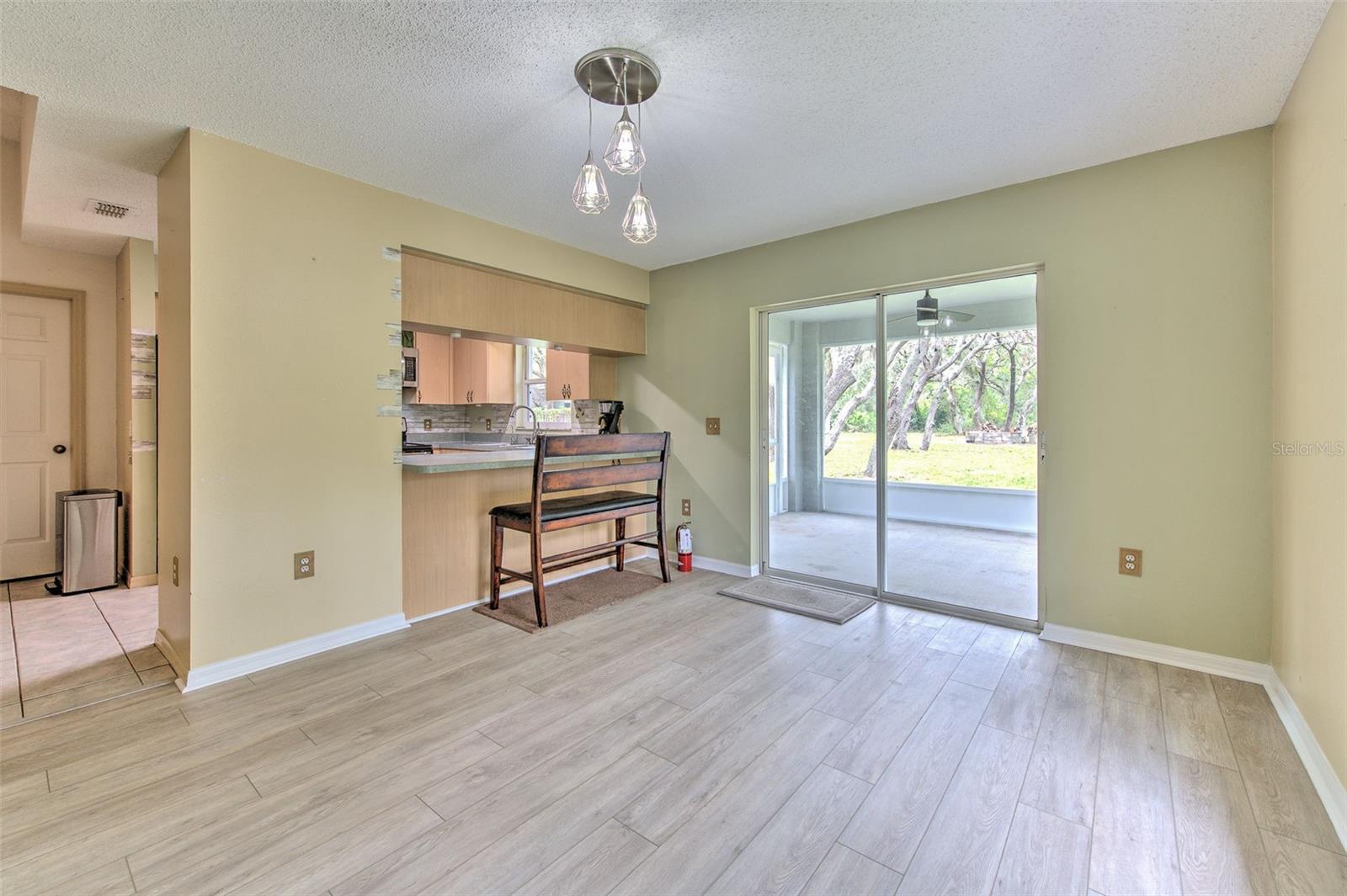 Image 11 of 26 For 11418 Balm Riverview Road