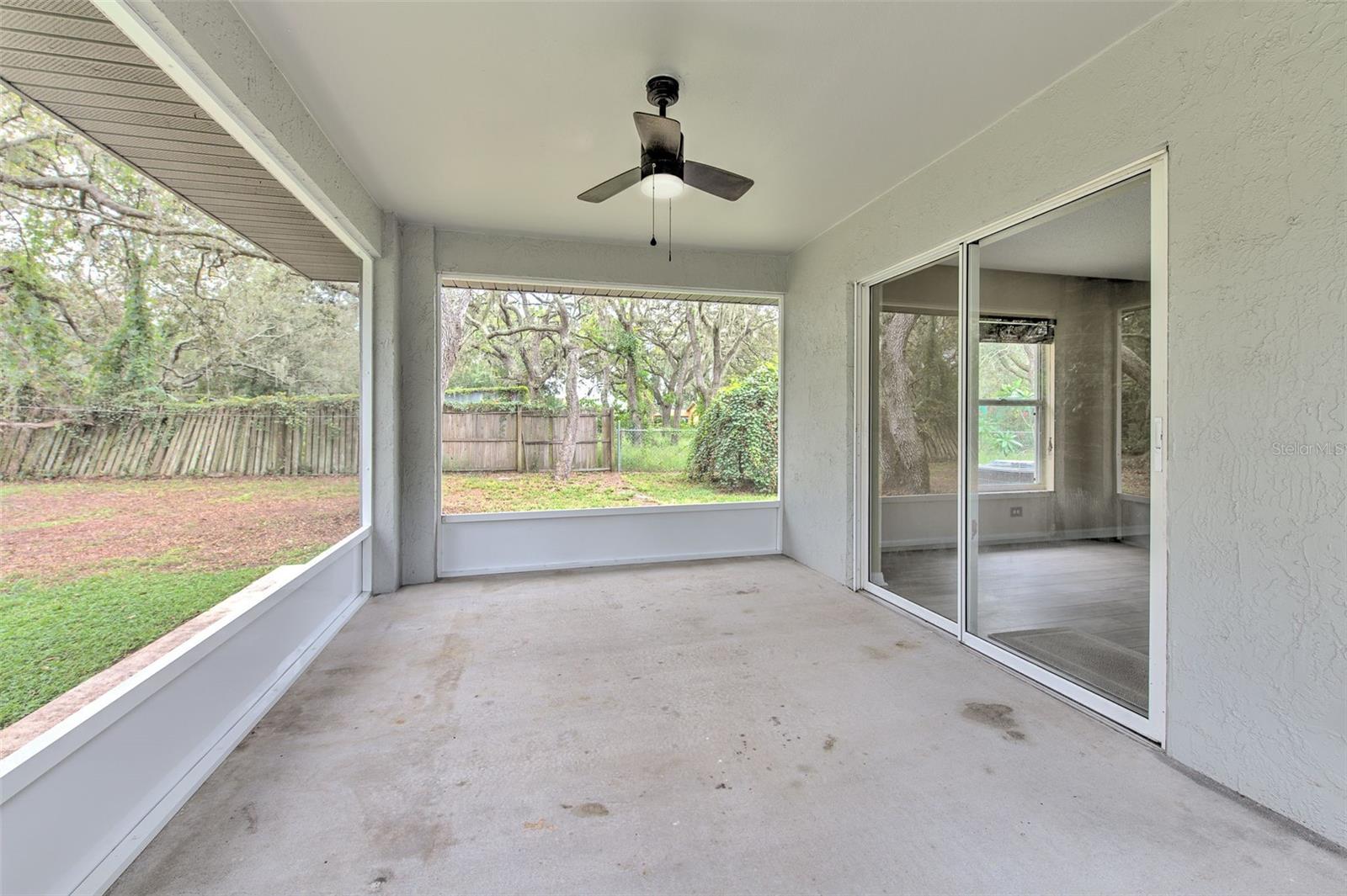 Image 21 of 26 For 11418 Balm Riverview Road