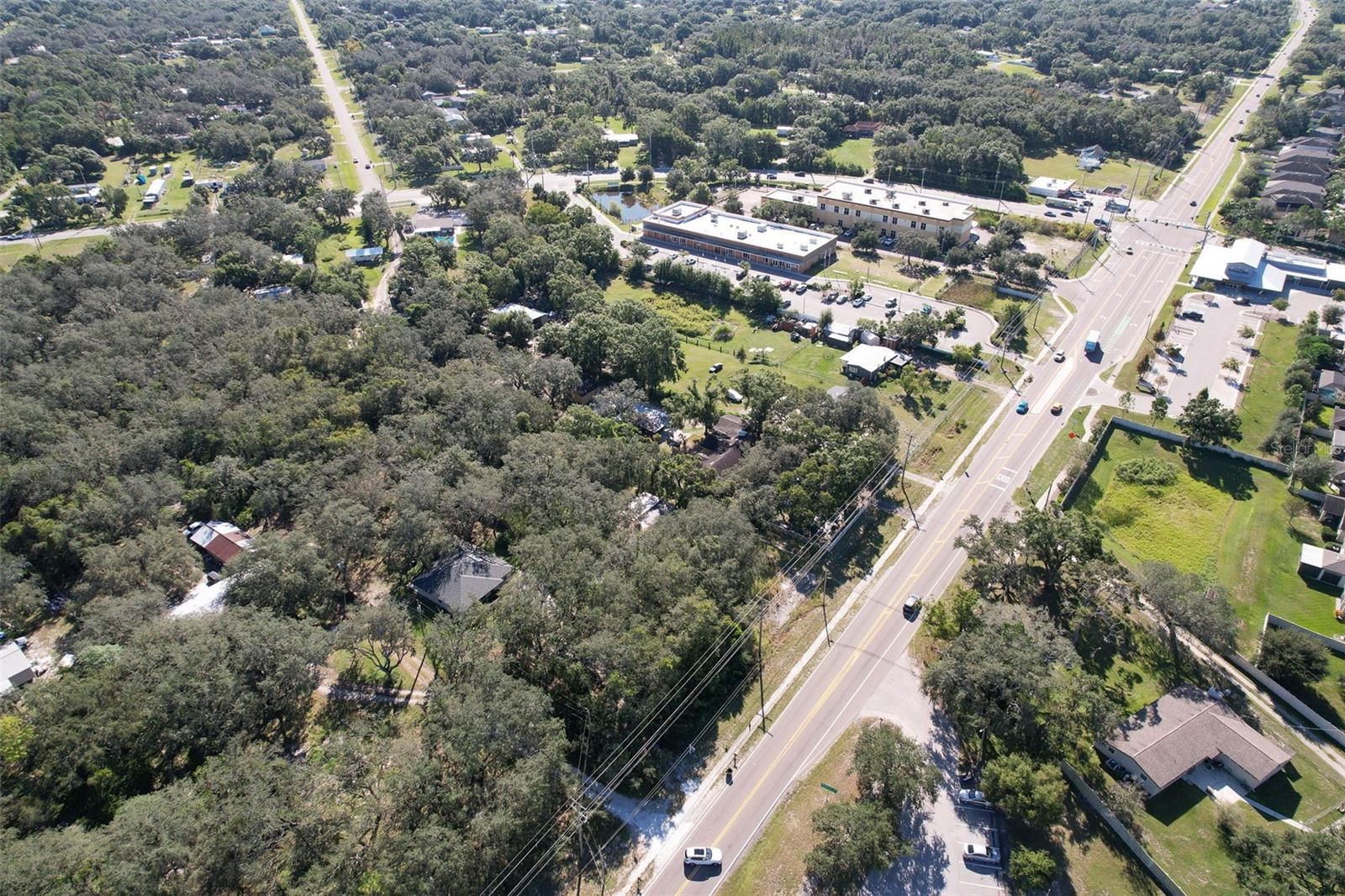 Image 31 of 37 For 11418 Balm Riverview Road