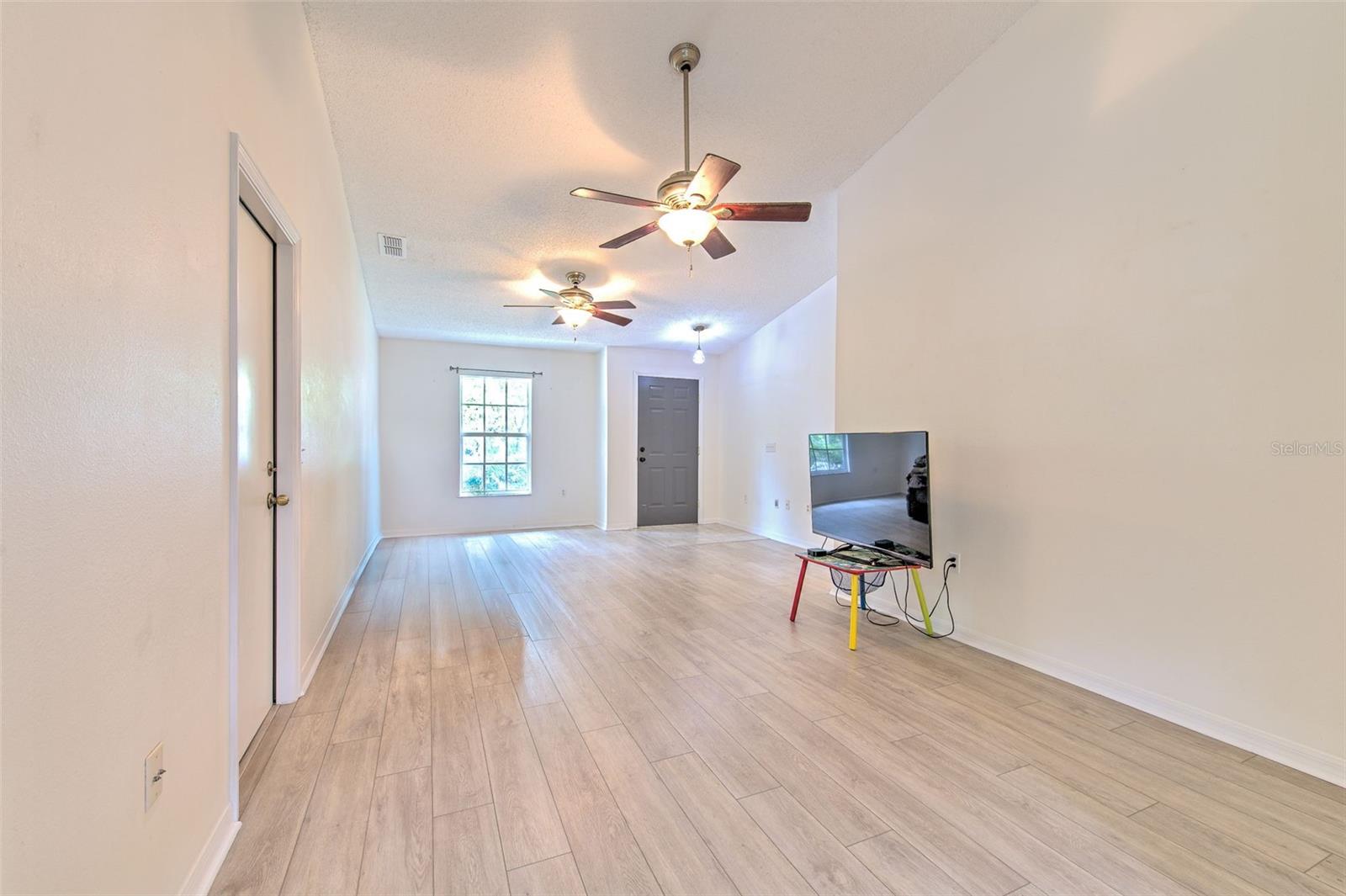 Image 6 of 26 For 11418 Balm Riverview Road