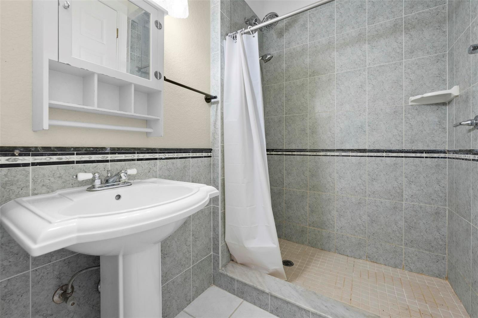 Image 36 of 99 For 5170 Wellig Avenue