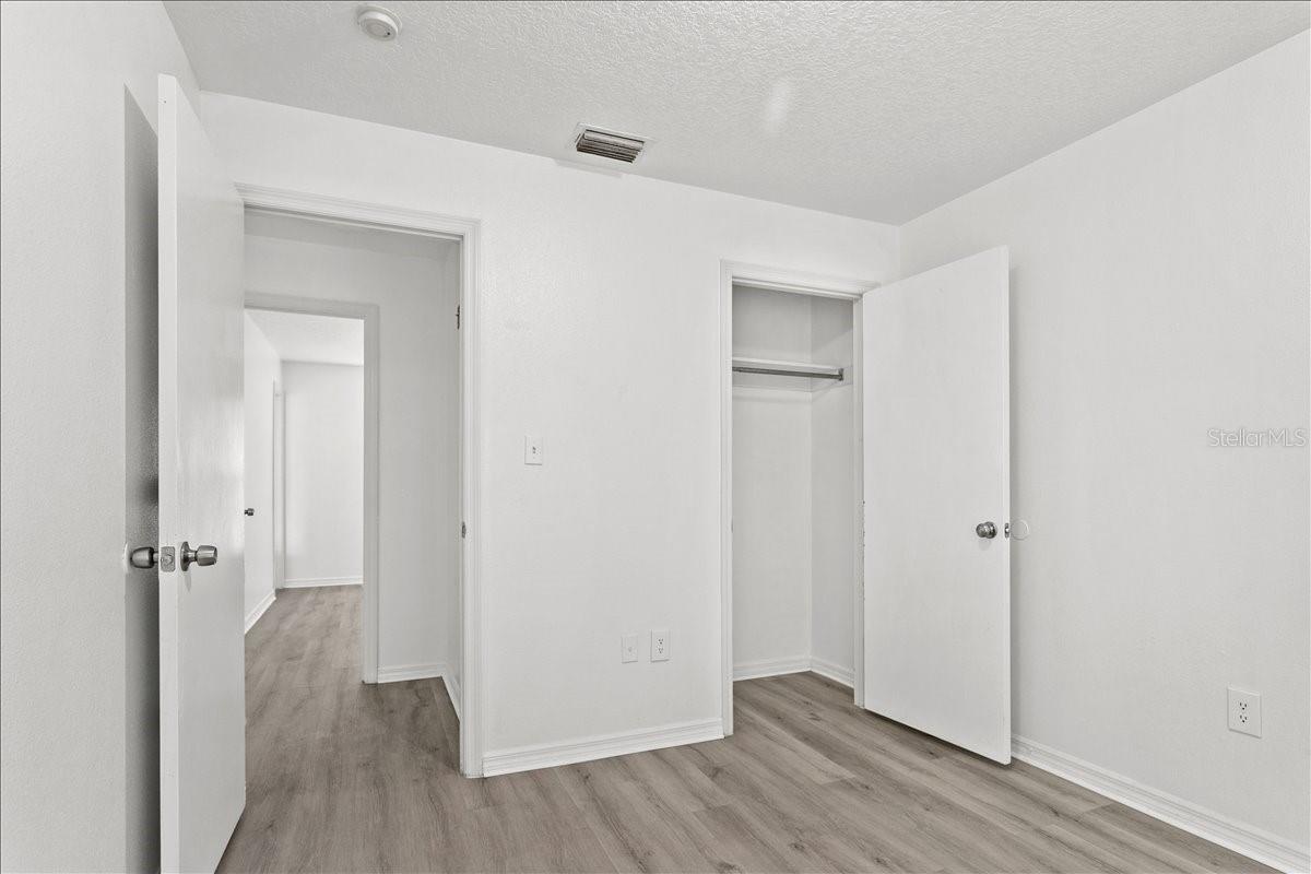 Image 20 of 28 For 3417 Temple Street A