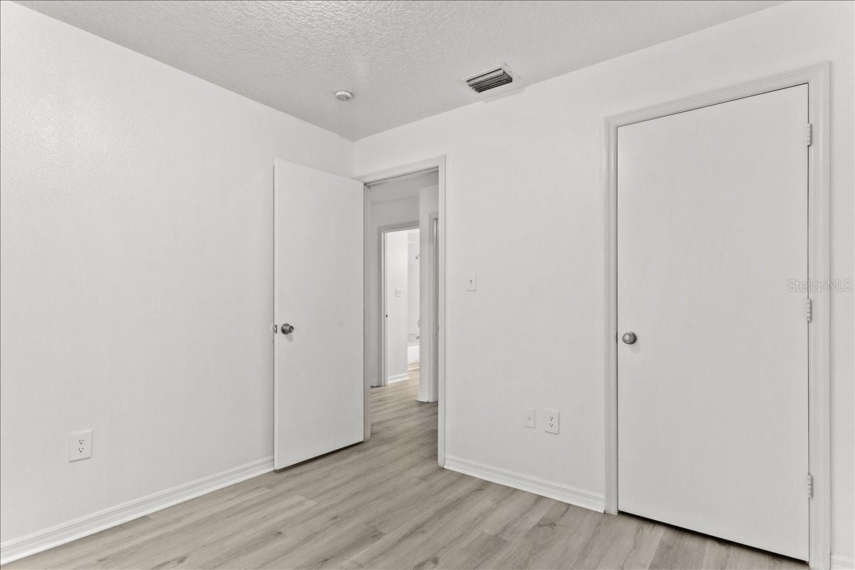 Image 21 of 28 For 3417 Temple Street A