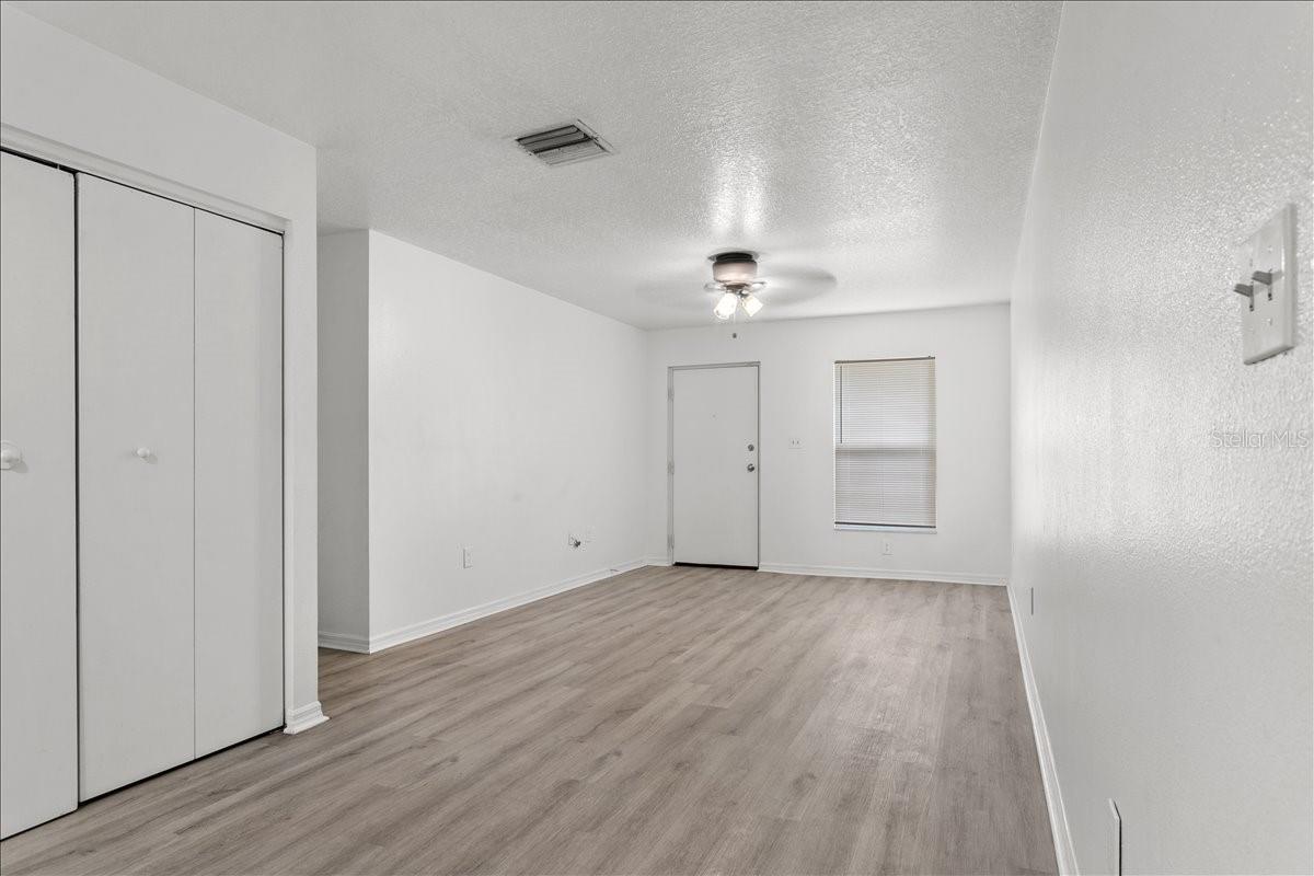 Image 6 of 28 For 3417 Temple Street A