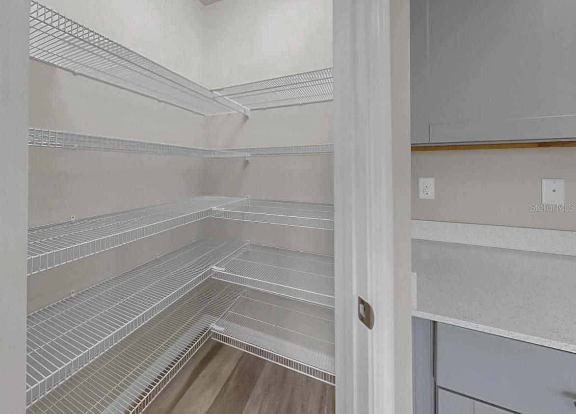 Image 23 of 72 For 13102 Zolo Springs Circle