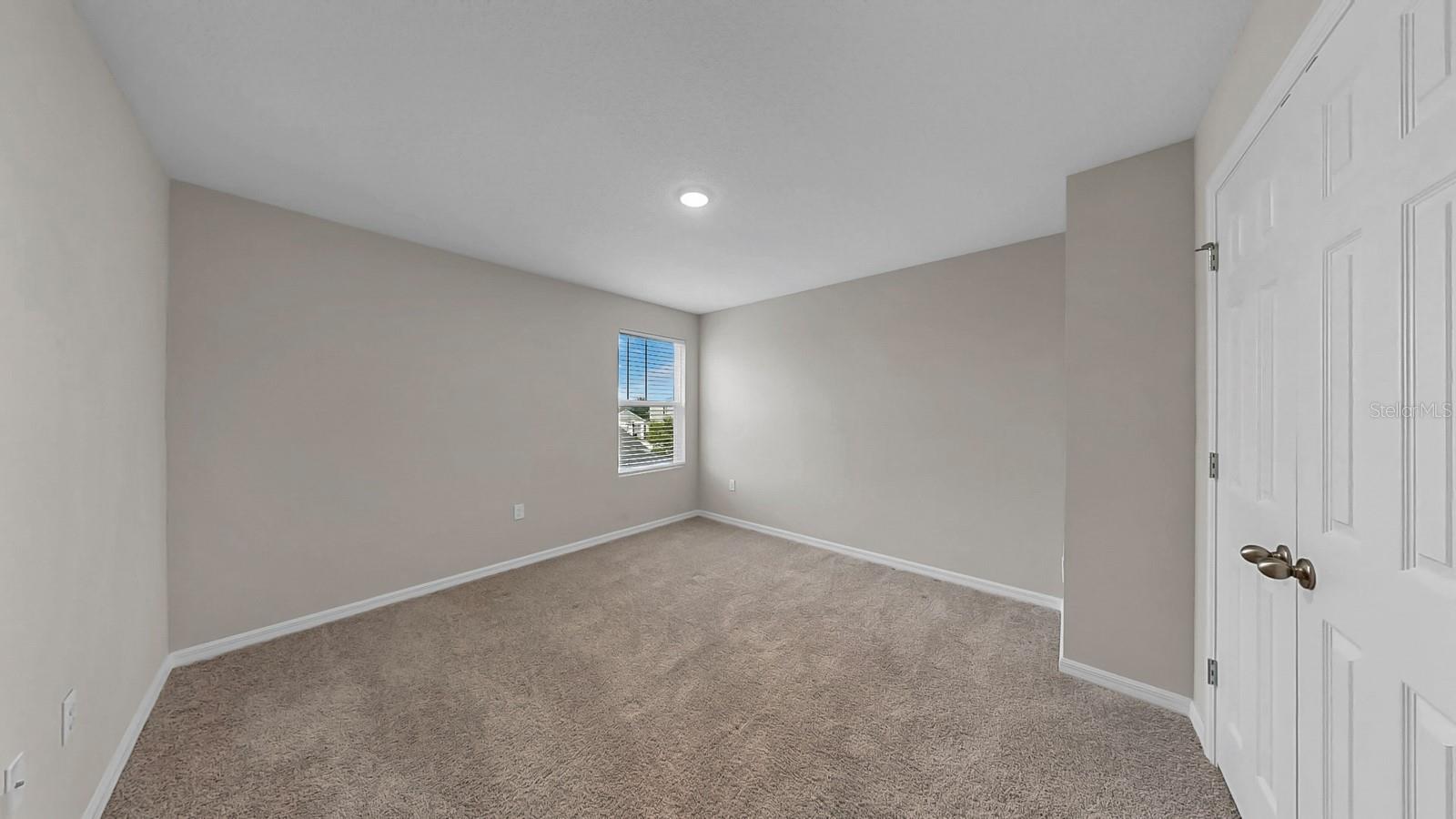 Image 34 of 72 For 13102 Zolo Springs Circle