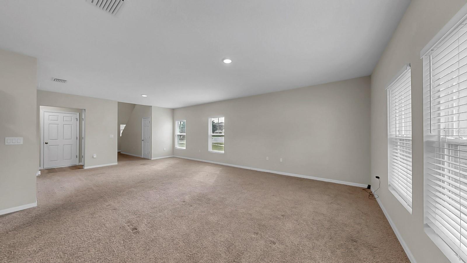 Image 7 of 72 For 13102 Zolo Springs Circle